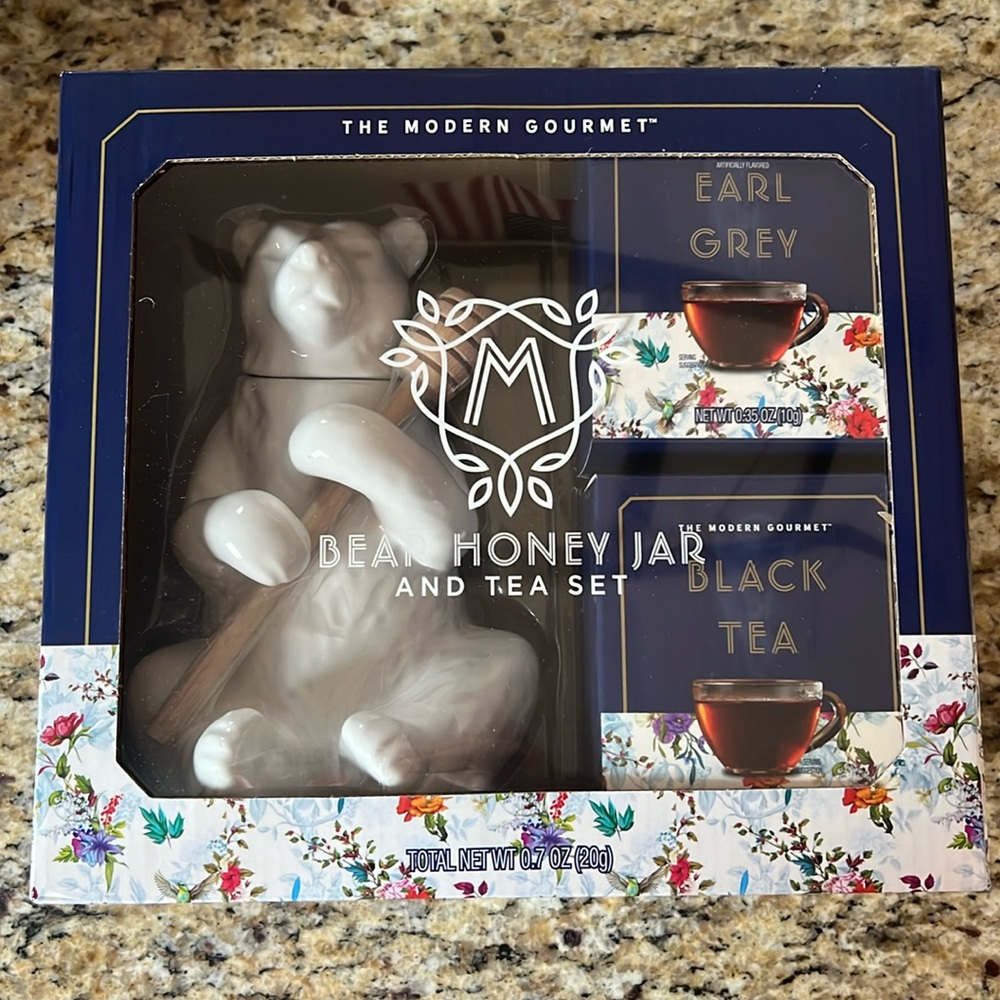 Honey bear and tea set